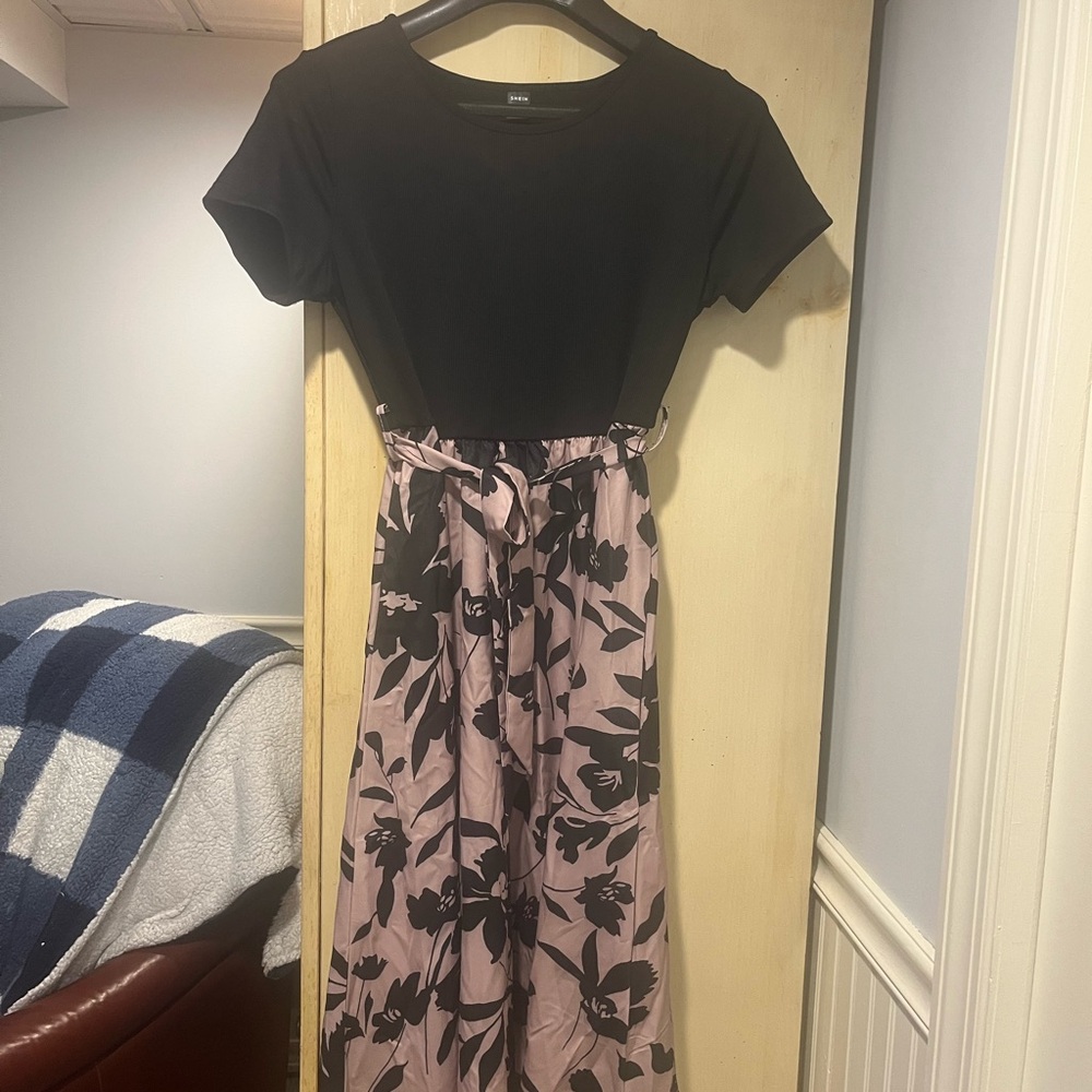 SHEIN Black and Pink Floral Midi Dress